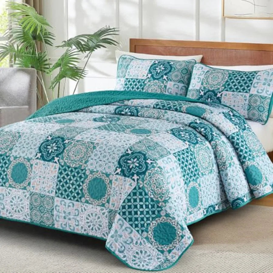 Boho Summer Quilt Set | Soft Lightweight Microfiber Bedspread with 3 Pieces for Cozy Comfort 12