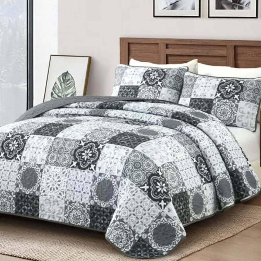 Boho Summer Quilt Set | Soft Lightweight Microfiber Bedspread with 3 Pieces for Cozy Comfort 15